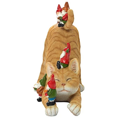 Design Toscano Catatonic Gnome Feline Frenzy Statue 2 Design Toscano Catatonic Gnome Feline Frenzy Statue - Image 2
