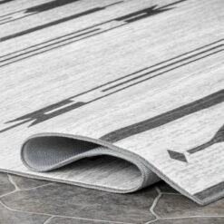 NuLOOM Katia Southwestern Machine Washable Indoor/Outdoor Patio Area Rug -Deals Patio Elegance Store GUEST 5241a5d2 2891 4722 9926 a1f69d6e64f8