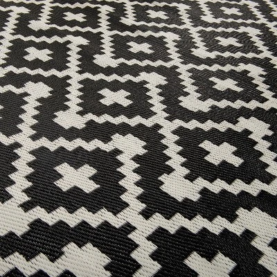 World Rug Gallery Trellis Geometric Reversible Plastic Outdoor Rugs 5 World Rug Gallery Trellis Geometric Reversible Plastic Outdoor Rugs - Image 5