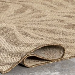 NuLOOM Katrine Zebra Indoor/Outdoor Patio Area Rug -Deals Patio Elegance Store GUEST 8773230f 526c 4800 9446 b664ba924d9e