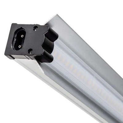 SunBlaster 36" Prism Lens 36W 6400K Full Spectrum LED Strip Light Indoor Greenhouse Plant Grow Lamp With Built-In Reflector & Mounting Clips 2 SunBlaster 36" Prism Lens 36W 6400K Full Spectrum LED Strip Light Indoor Greenhouse Plant Grow Lamp With Built-In Reflector & Mounting Clips - Image 2